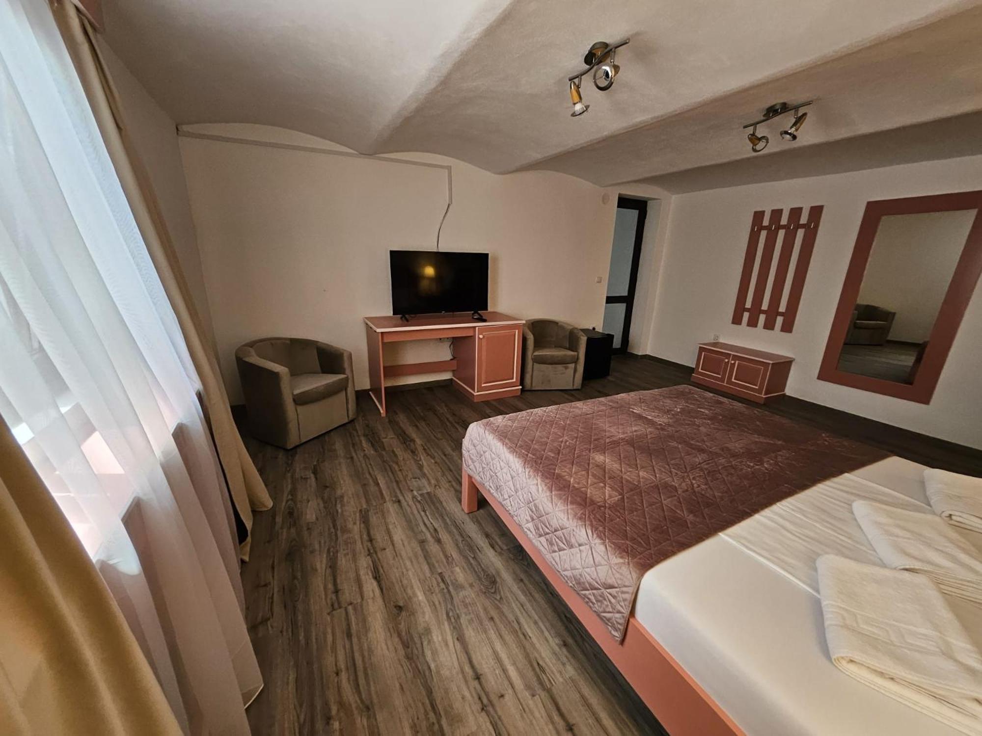 Casa Raduly Aparthotel Sibiu Exteriör bild