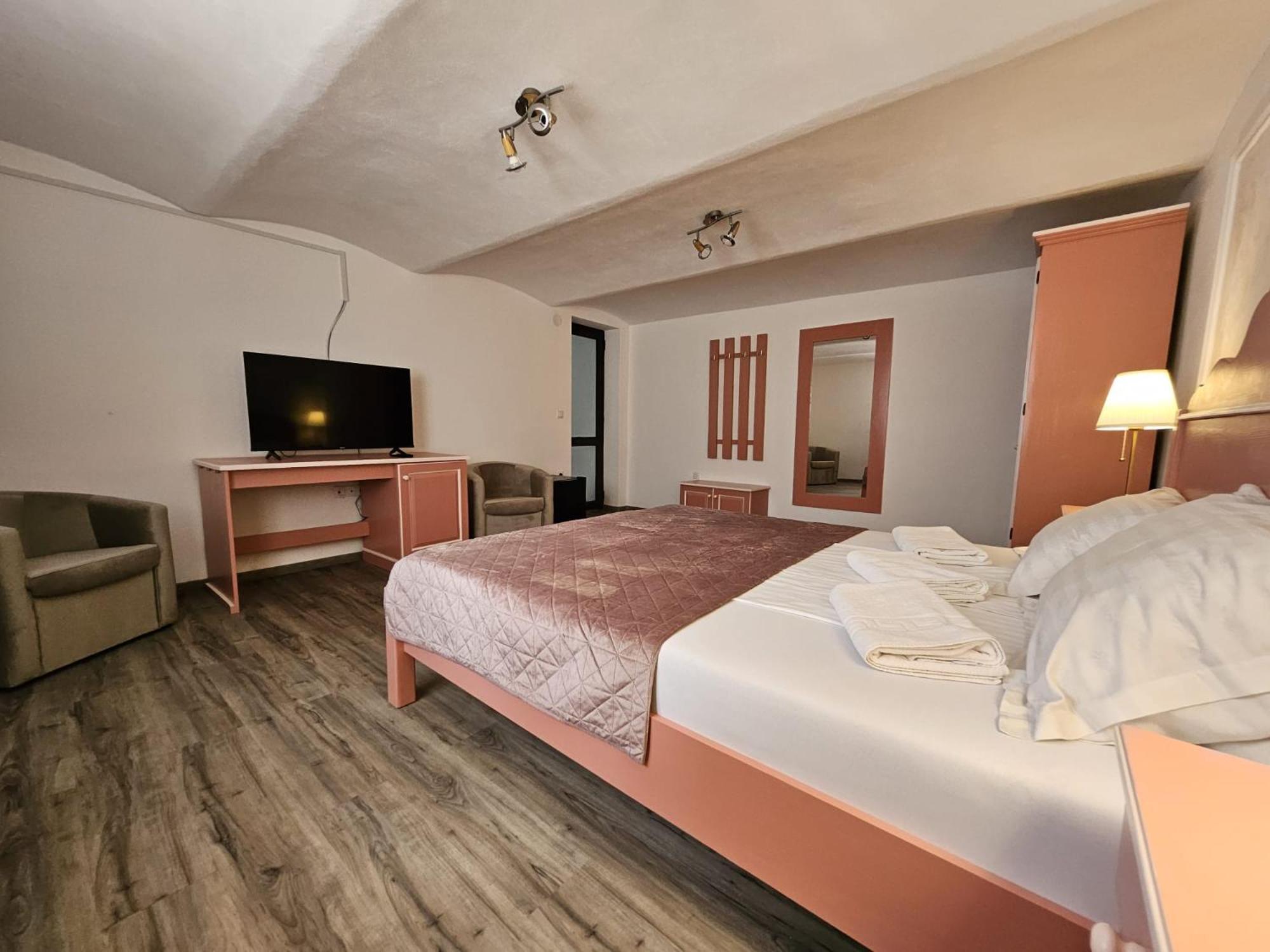 Casa Raduly Aparthotel Sibiu Exteriör bild